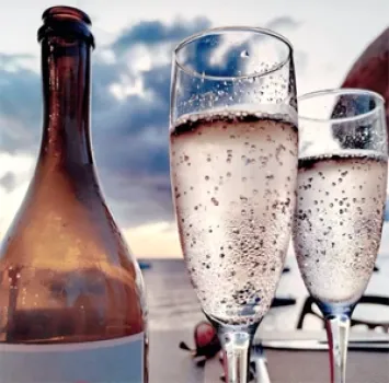 Mauritius Sundowner - Lemongrass Rum und Holunderblüte 10% vol.